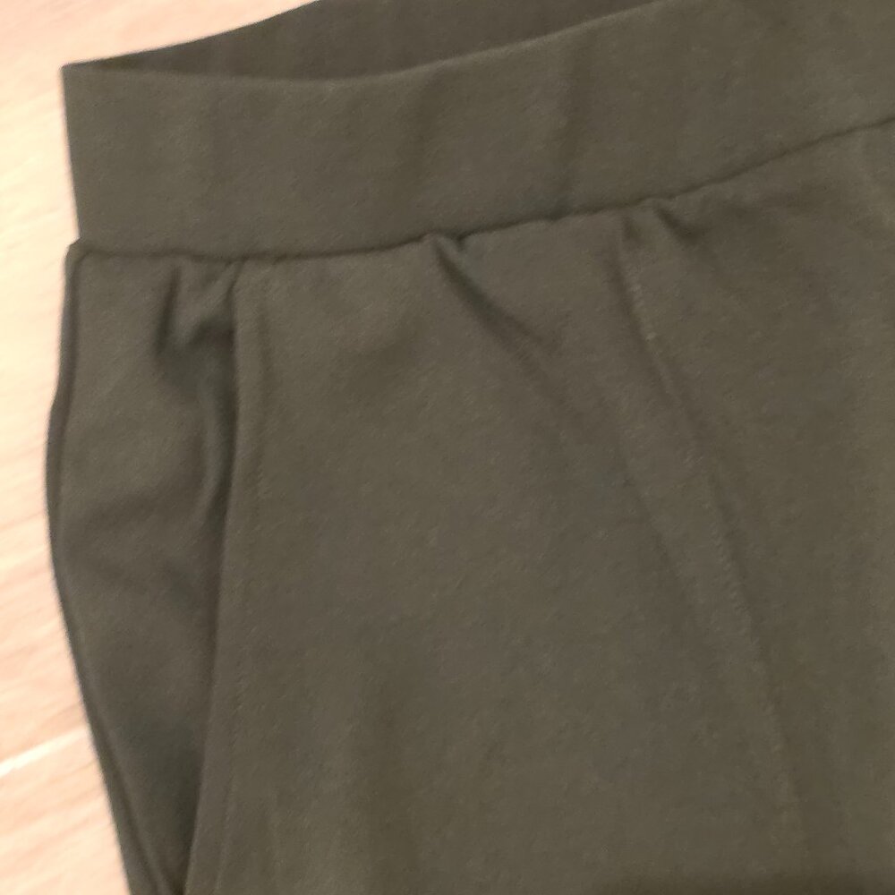 LOFT Dark Green Women's Pull On Pants - Picture 4 of 4